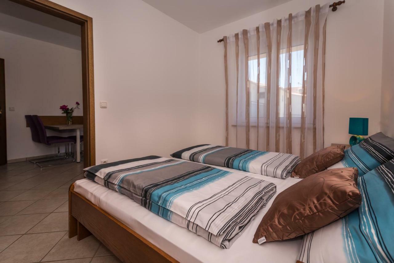 Apartments Sanmichel Pula Extérieur photo